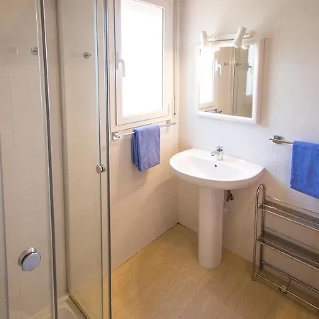 Sant Eloi Sleeps 12 Pool Wifi Lloret de Mar