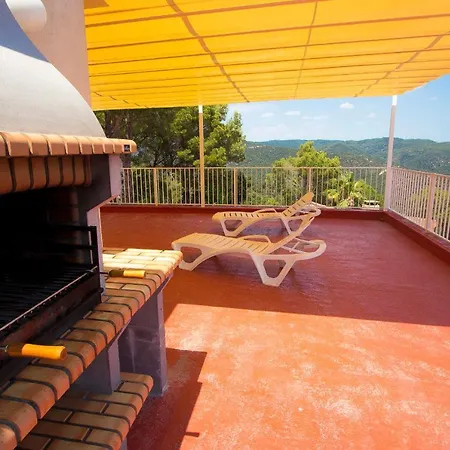 Villa Sant Eloi Sleeps 12 Pool Wifi Lloret de Mar